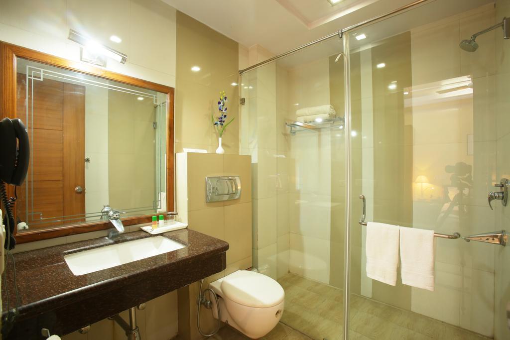 Emblem Hotel Sector 14 Gurgaon Luaran gambar