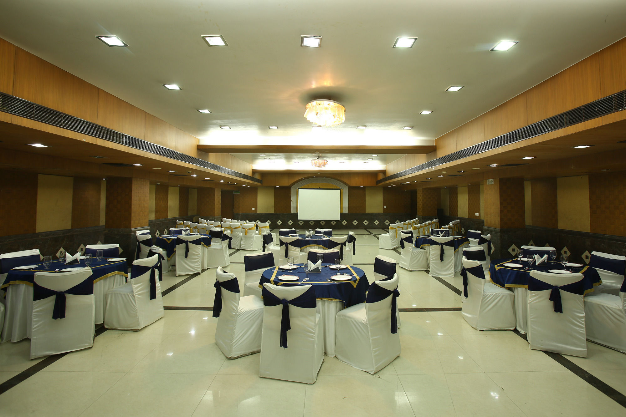 Emblem Hotel Sector 14 Gurgaon Luaran gambar
