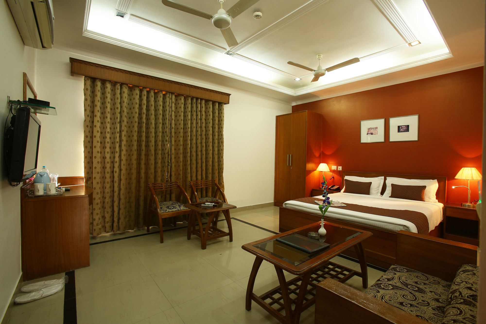 Emblem Hotel Sector 14 Gurgaon Luaran gambar